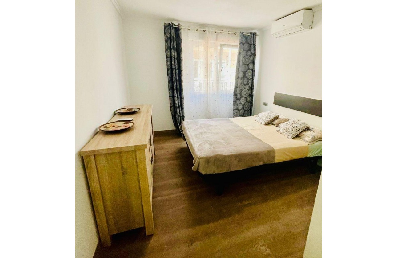 Segunda Mano - Apartamento - Torrevieja - Playa de los Naufragos