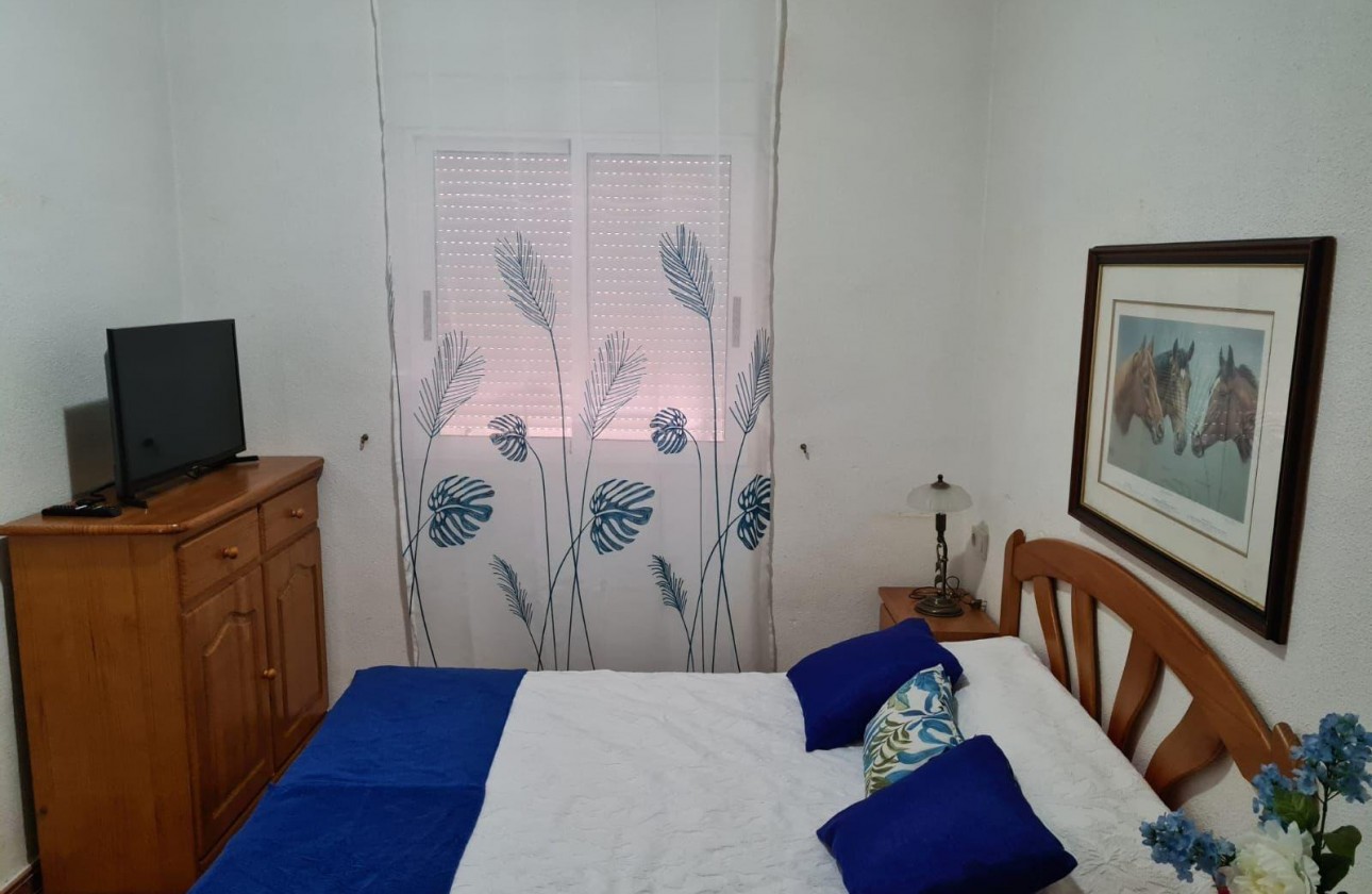 Segunda Mano - Apartamento - Torrevieja - Playa del cura