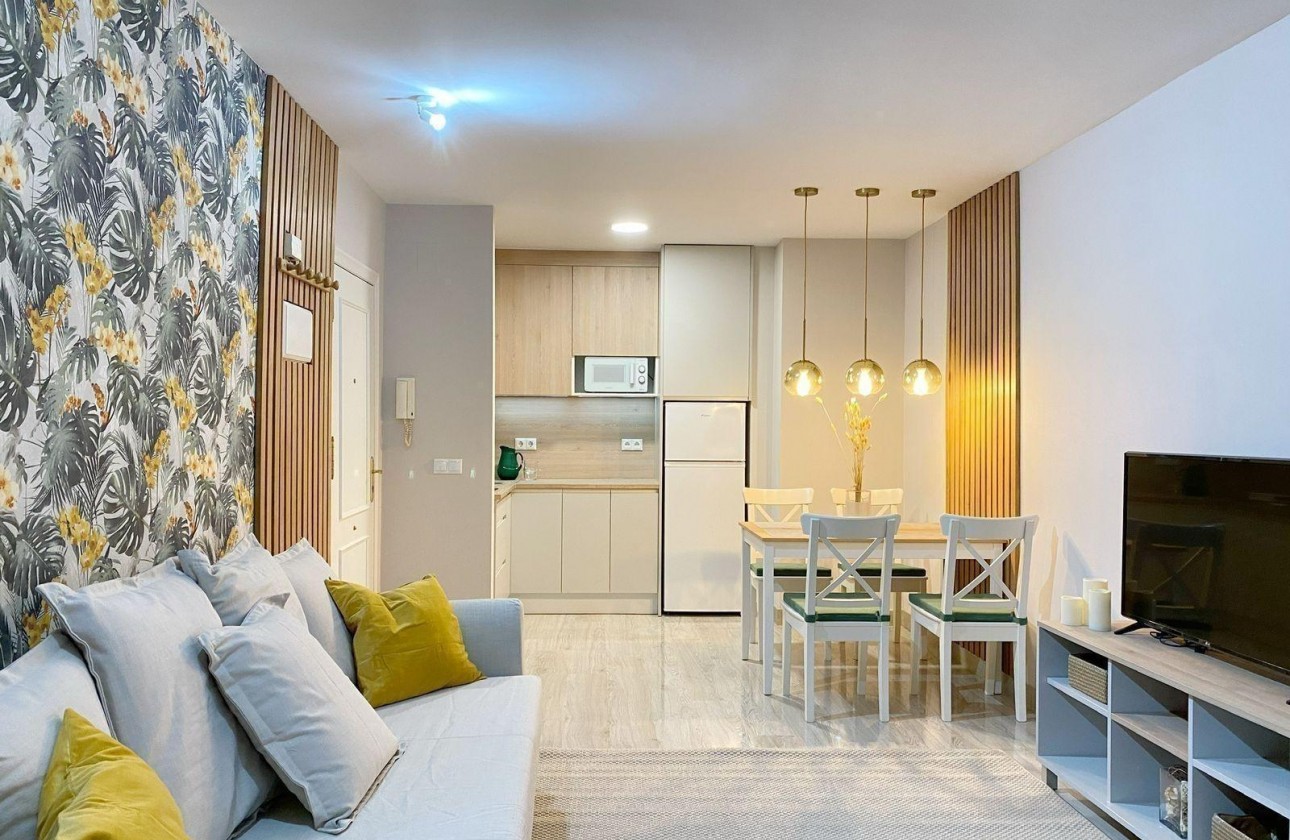 Segunda Mano - Apartamento - Torrevieja - Playa del cura