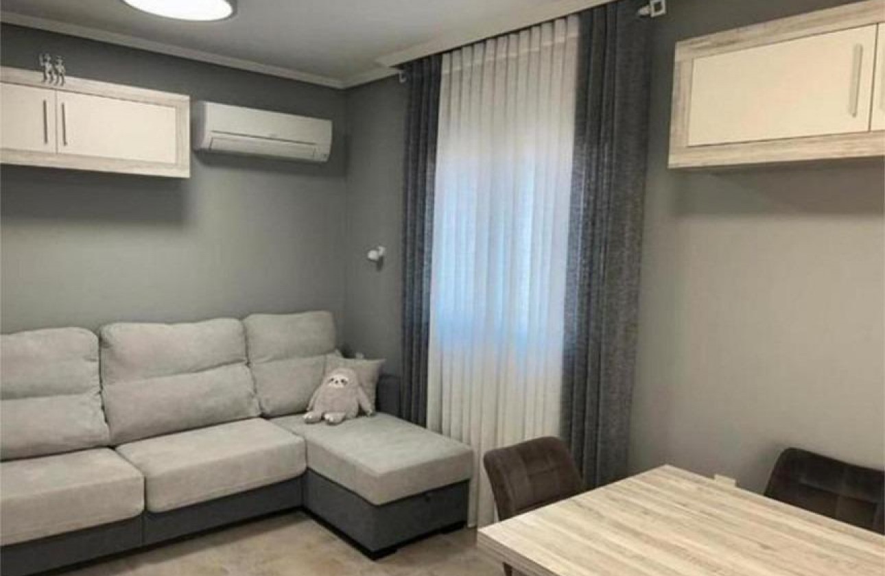Segunda Mano - Apartamento - Torrevieja - Playa del cura