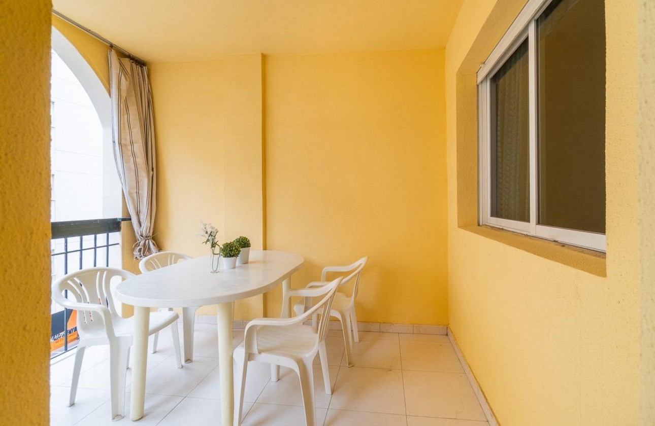 Segunda Mano - Apartamento - Torrevieja - Playa del cura