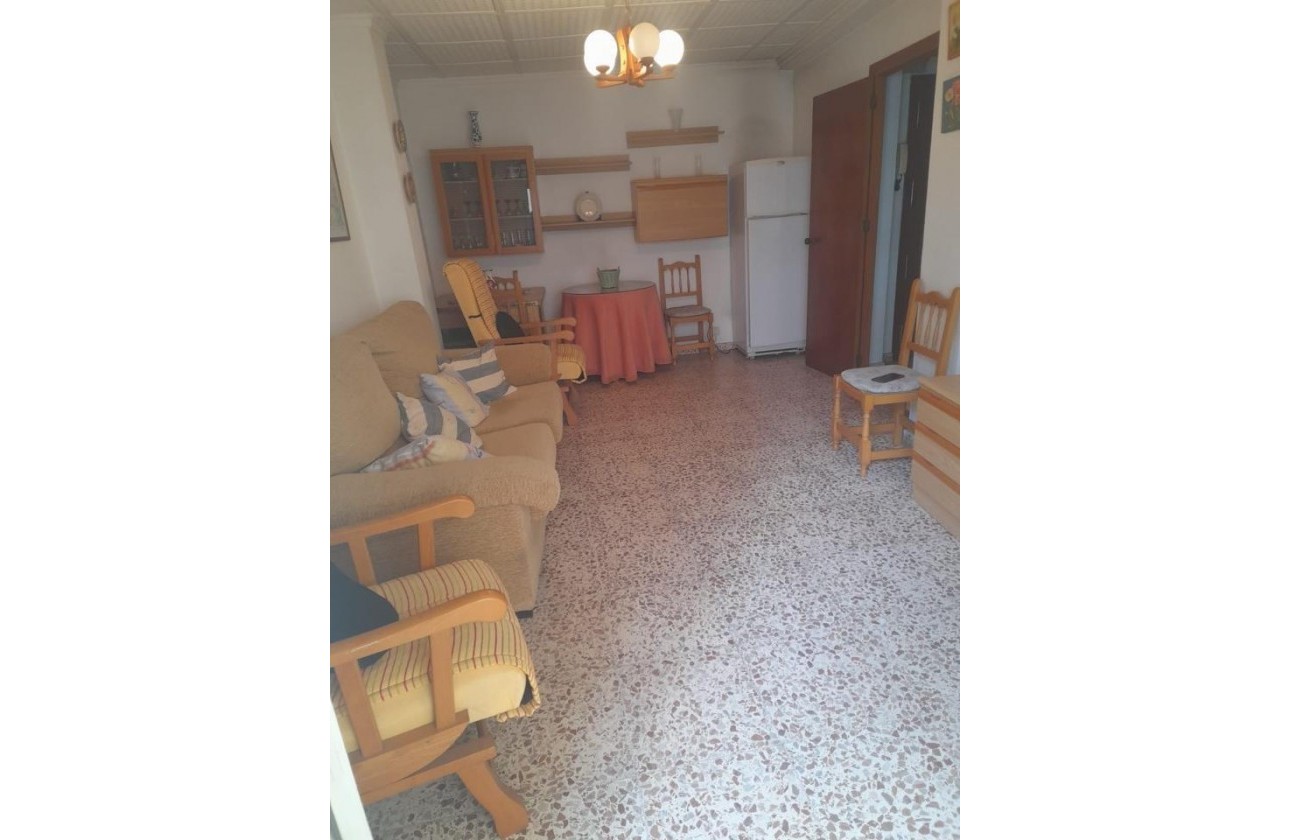 Segunda Mano - Apartamento - Torrevieja - Playa del cura