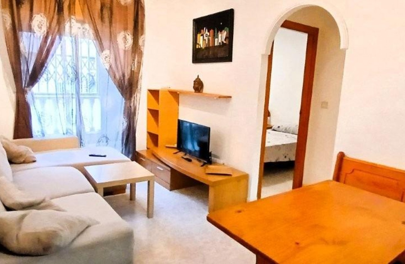 Segunda Mano - Apartamento - Torrevieja - Playa del cura