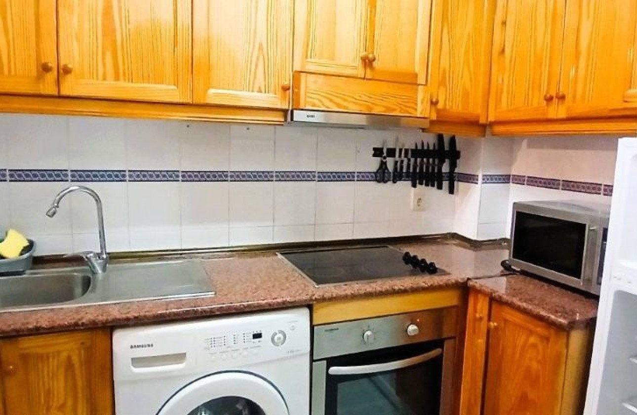 Segunda Mano - Apartamento - Torrevieja - Playa del cura