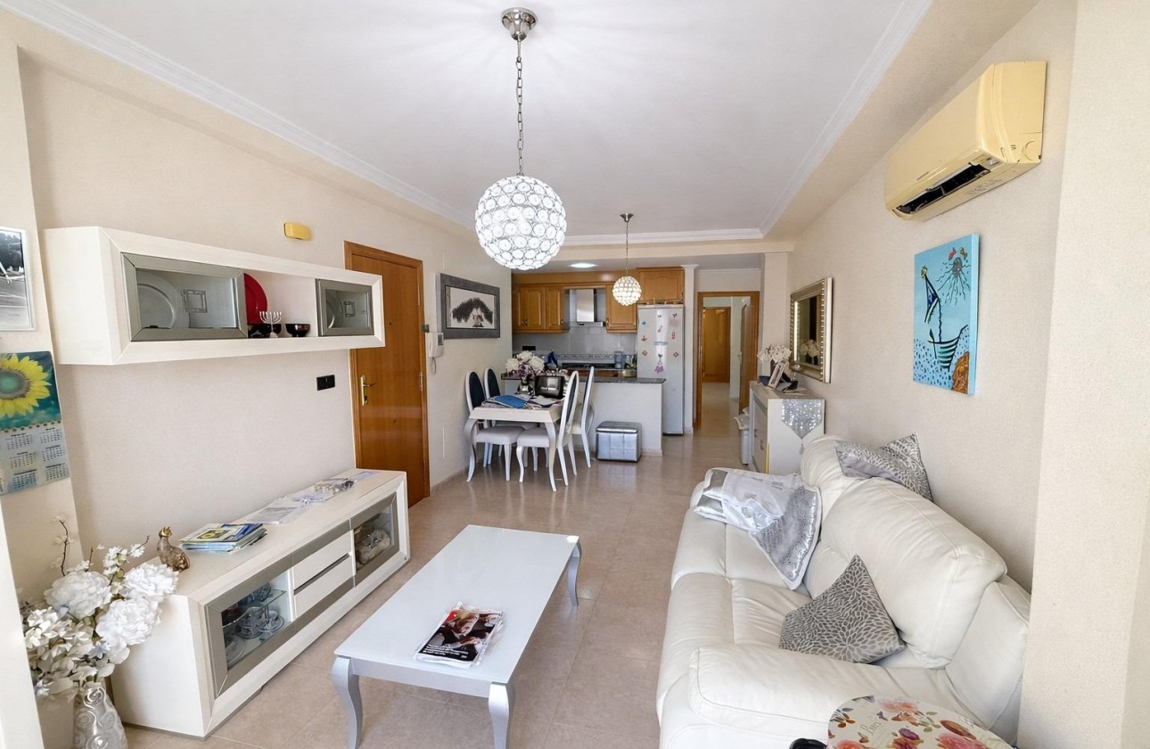 Segunda Mano - Apartamento - Torrevieja - Playa del cura