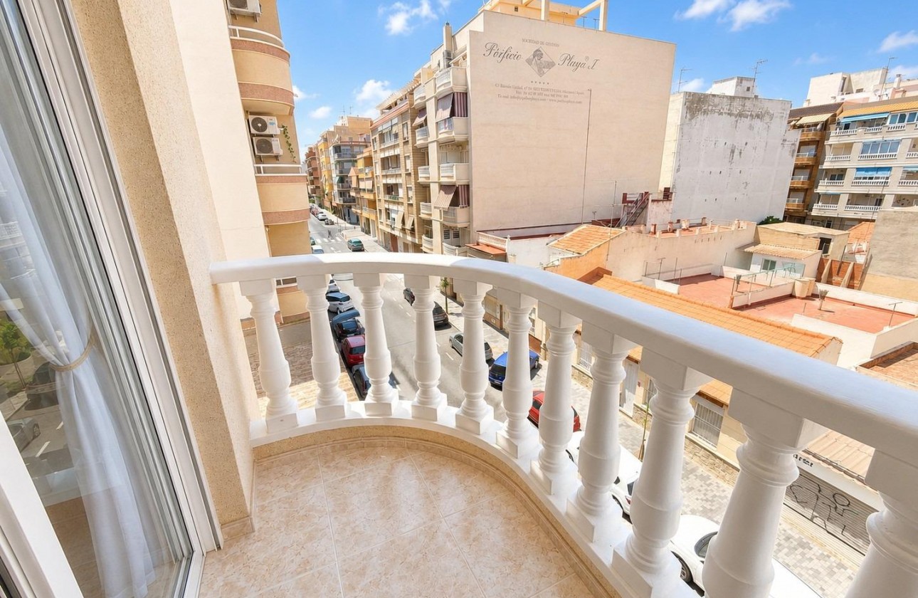 Segunda Mano - Apartamento - Torrevieja - Playa del cura