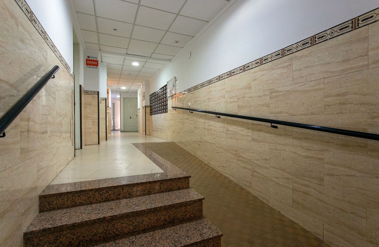 Segunda Mano - Apartamento - Torrevieja - Playa Los Locos