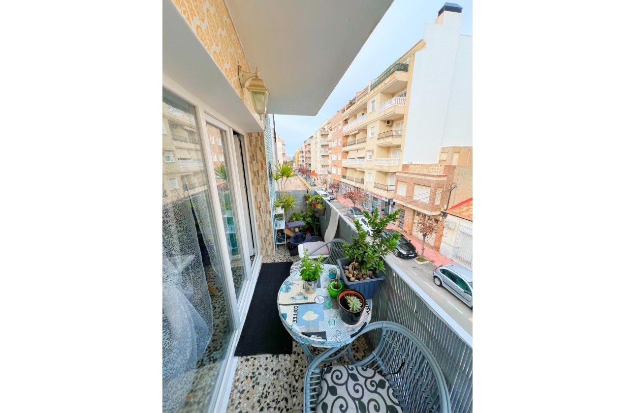 Segunda Mano - Apartamento - Torrevieja - Puerto Deportivo
