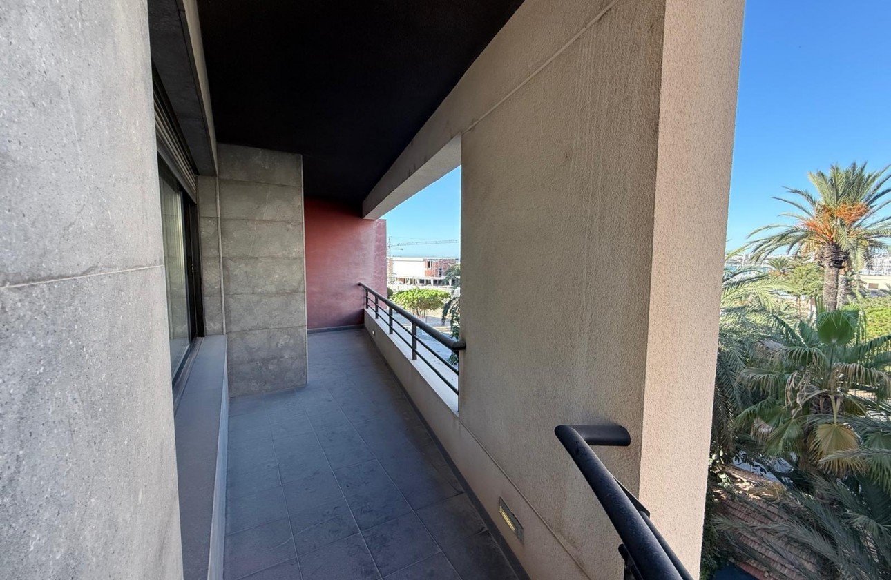 Segunda Mano - Apartamento - Torrevieja - Puerto Deportivo