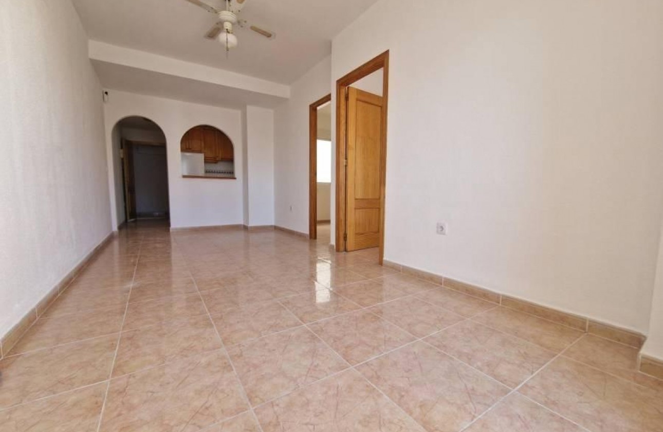 Segunda Mano - Apartamento - Torrevieja - torrevieja