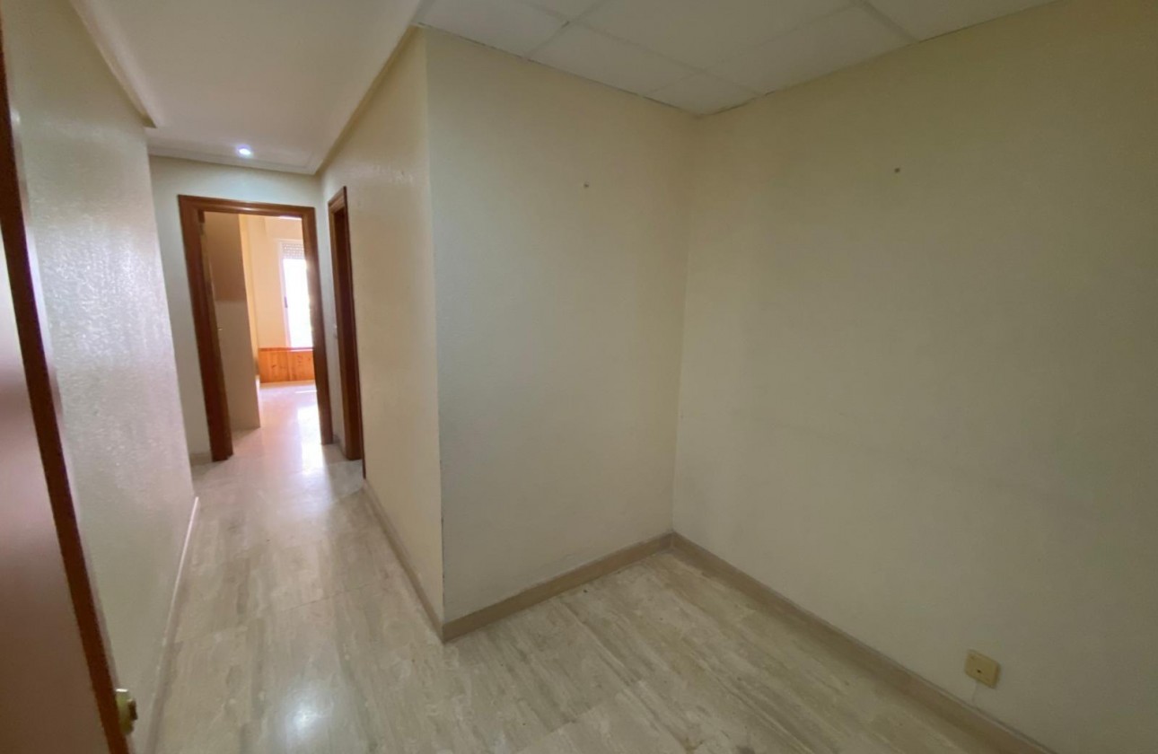 Segunda Mano - Apartamento - Torrevieja - torrevieja