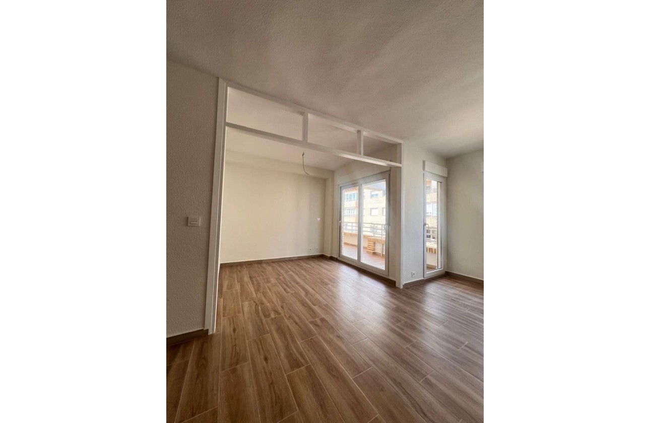 Segunda Mano - Apartamento - Torrevieja - torrevieja