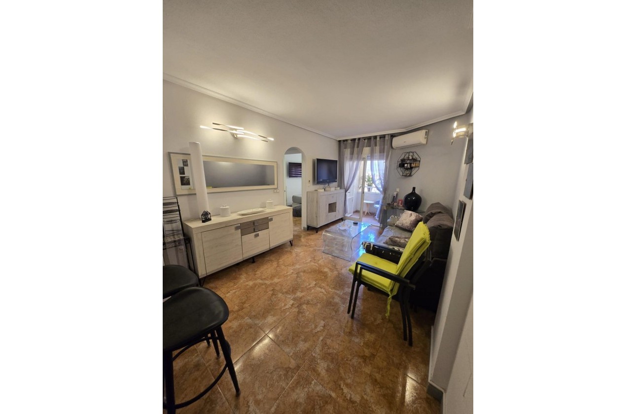 Segunda Mano - Apartamento - Torrevieja - torrevieja