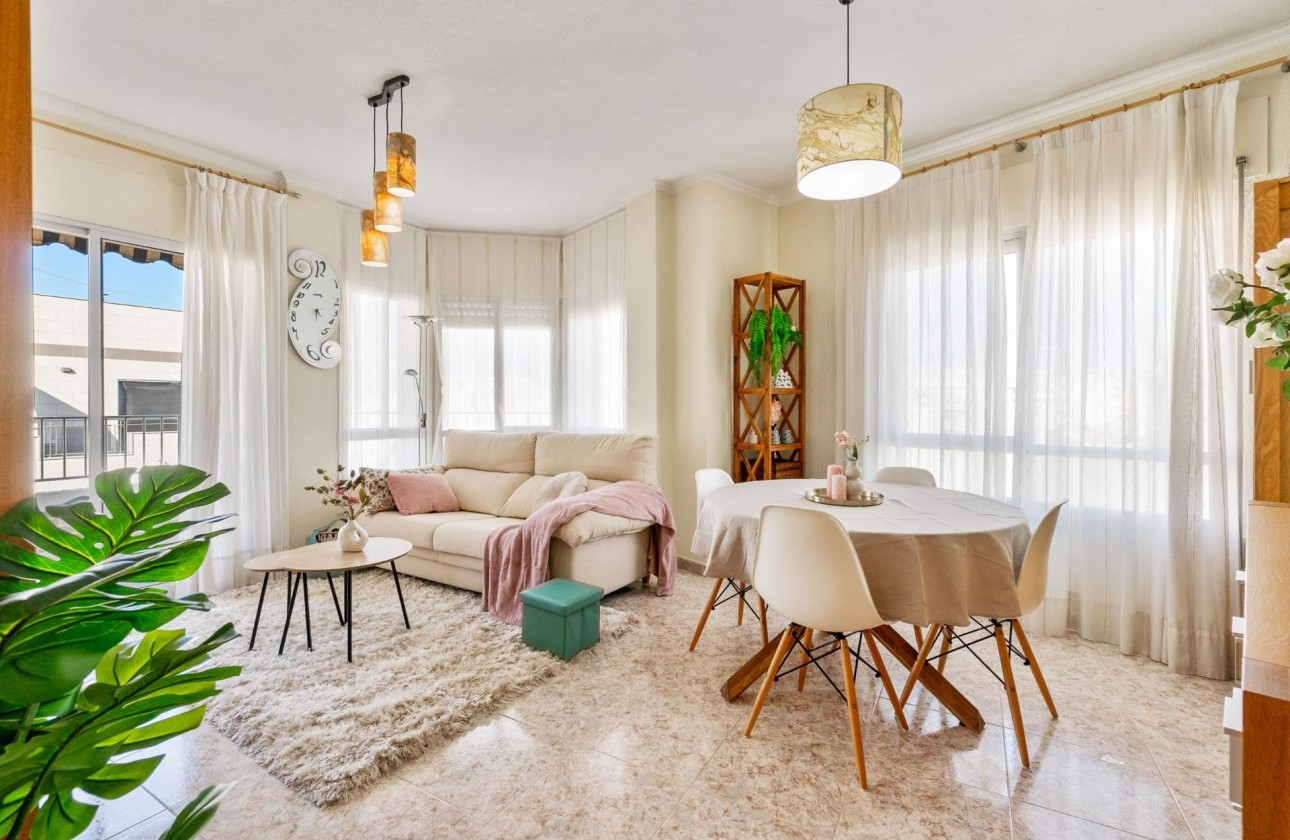 Segunda Mano - Apartamento - Torrevieja - torrevieja