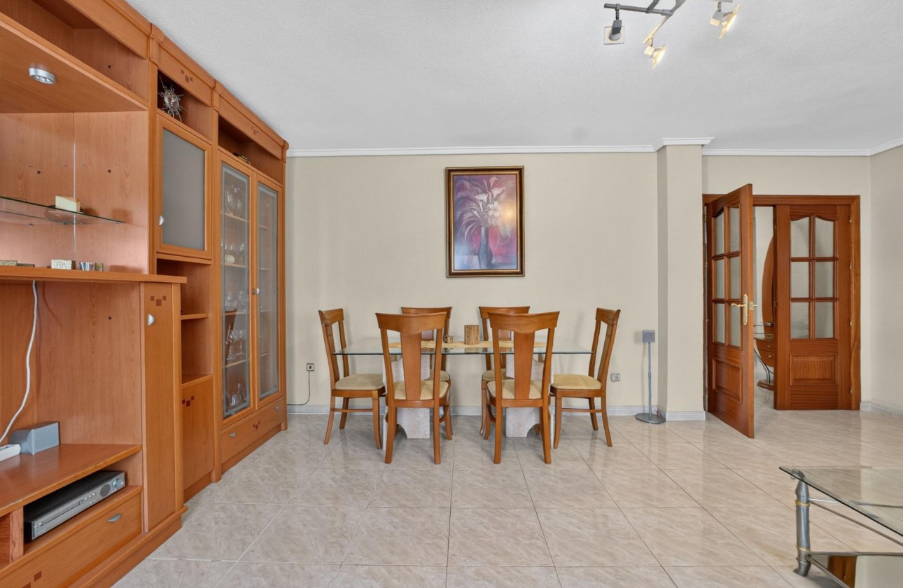 Segunda Mano - Apartamento - Torrevieja - torrevieja