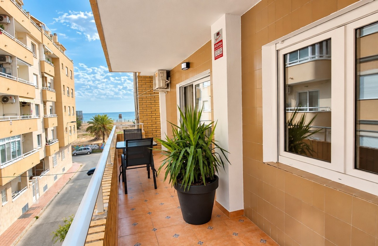 Segunda Mano - Apartment / Duplex - Torrevieja