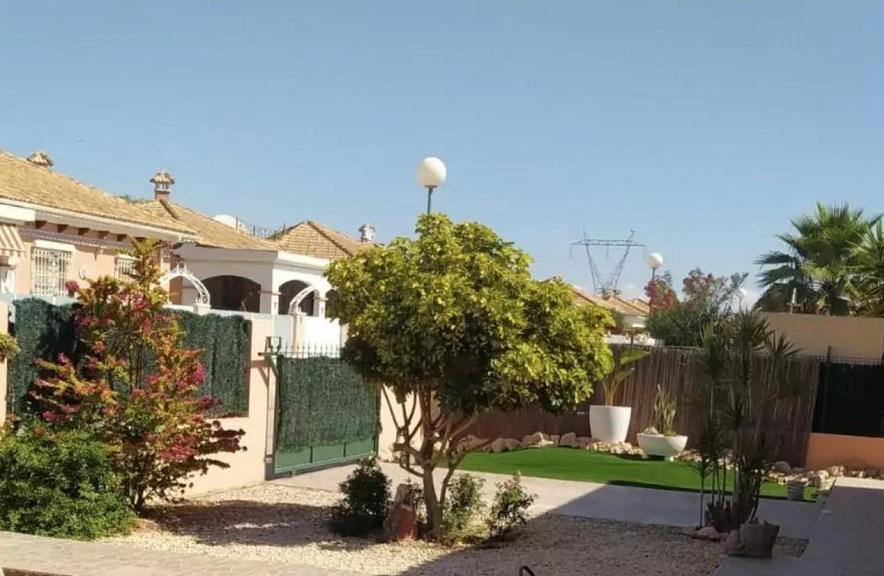 Segunda Mano - Bungalow - Los Montesinos - Pueblo 8