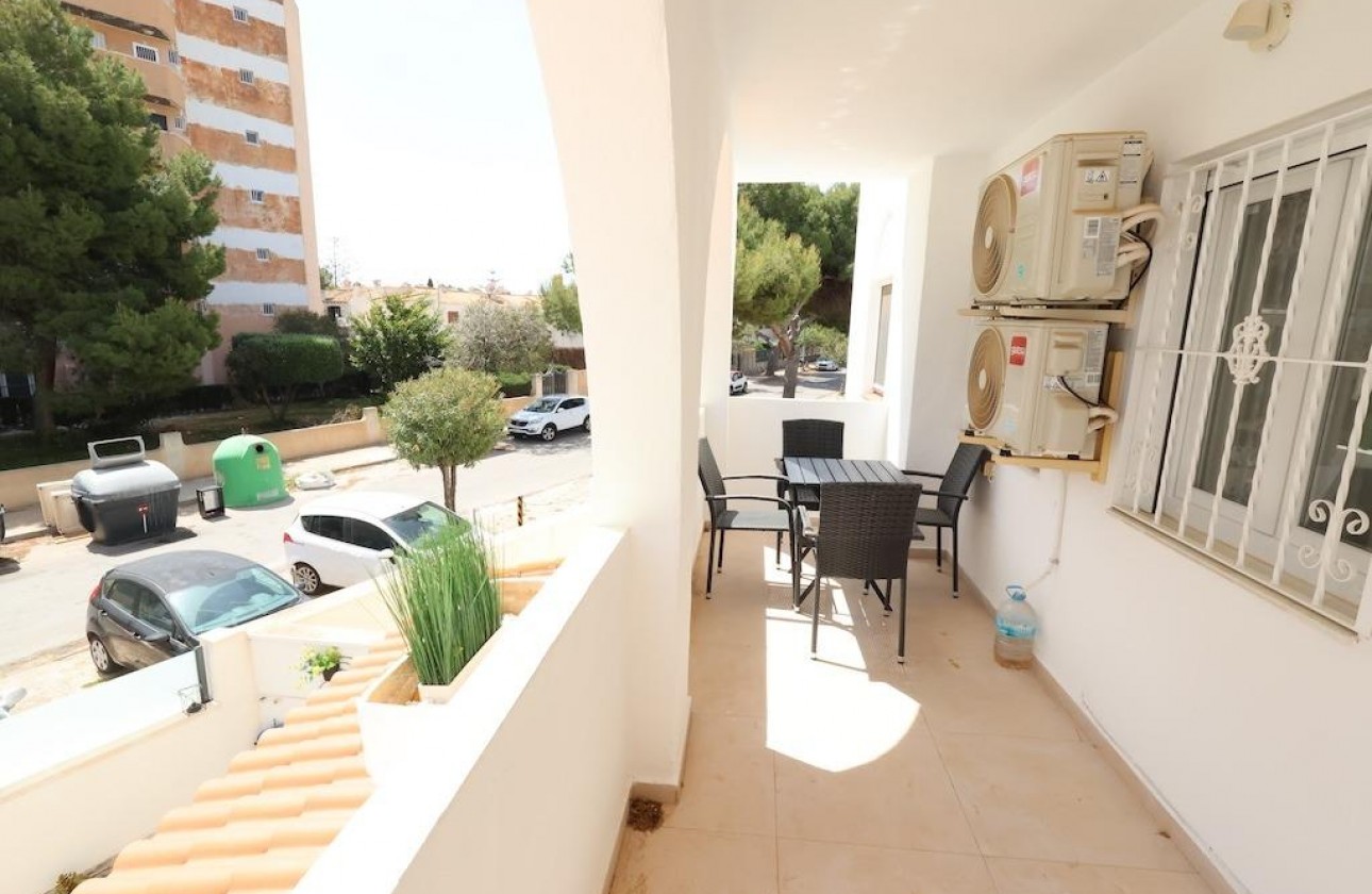Segunda Mano - Bungalow - Orihuela Costa - La Zenia