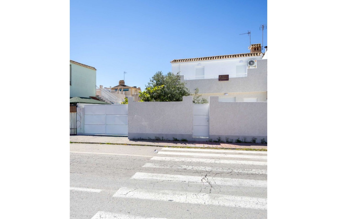 Segunda Mano - Bungalow - Torrevieja - Jardin del Mar