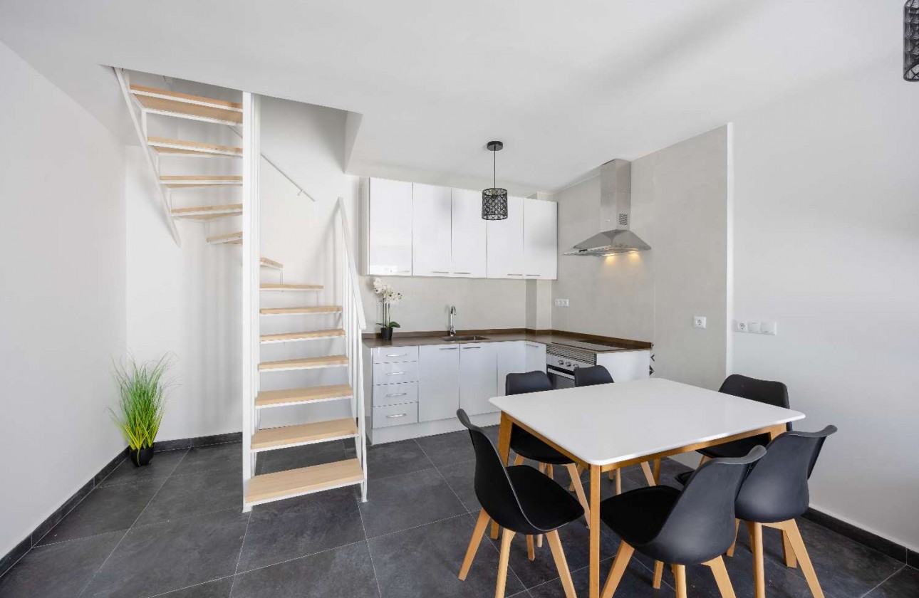 Segunda Mano - Bungalow - Torrevieja - Jardin del Mar