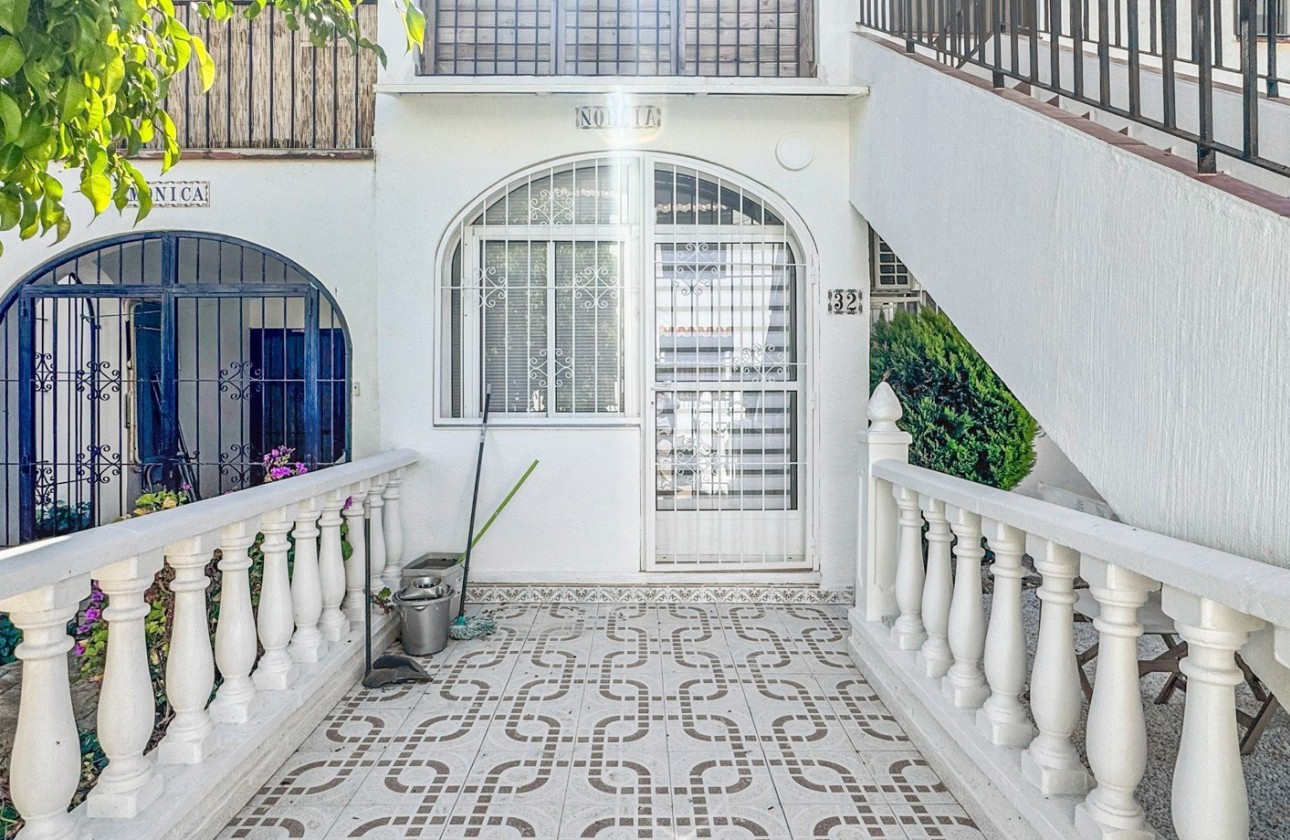 Segunda Mano - Bungalow - Torrevieja - Los Balcones - Los Altos del Edén