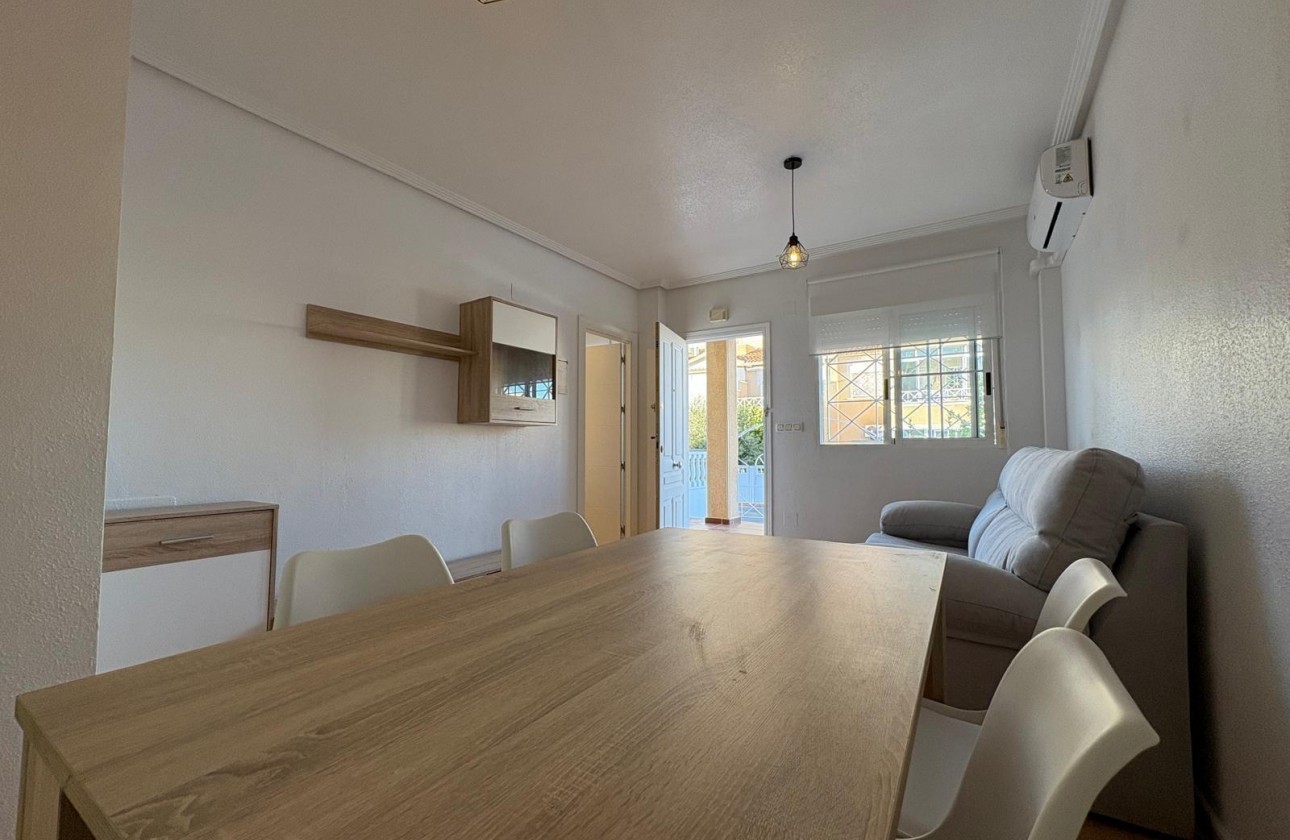 Segunda Mano - Bungalow - Torrevieja - Paseo maritimo