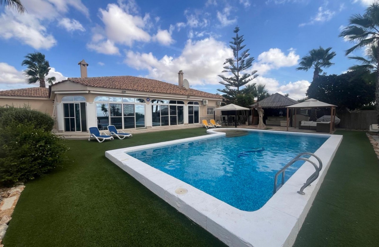Segunda Mano - Chalet - Gea Y Truyols - Inland