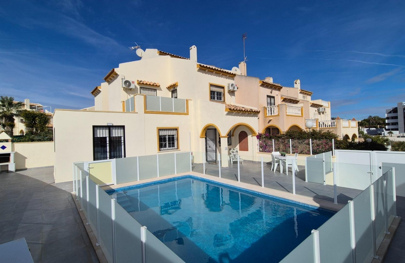 Segunda Mano - Chalet - Orihuela Costa - La Zenia