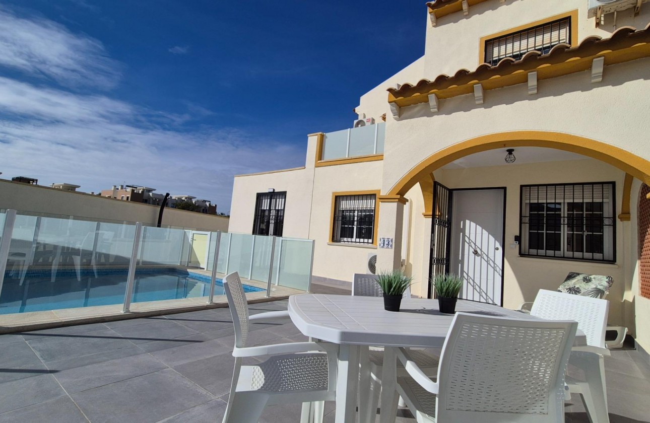 Segunda Mano - Chalet - Orihuela Costa - La Zenia