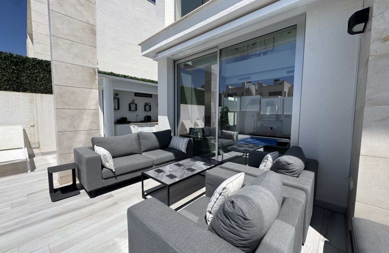 Segunda Mano - Chalet - Orihuela Costa - Lomas de Cabo Roig