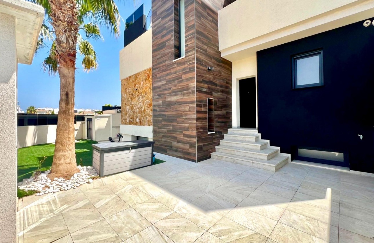 Segunda Mano - Chalet - Orihuela Costa - Lomas de Cabo Roig