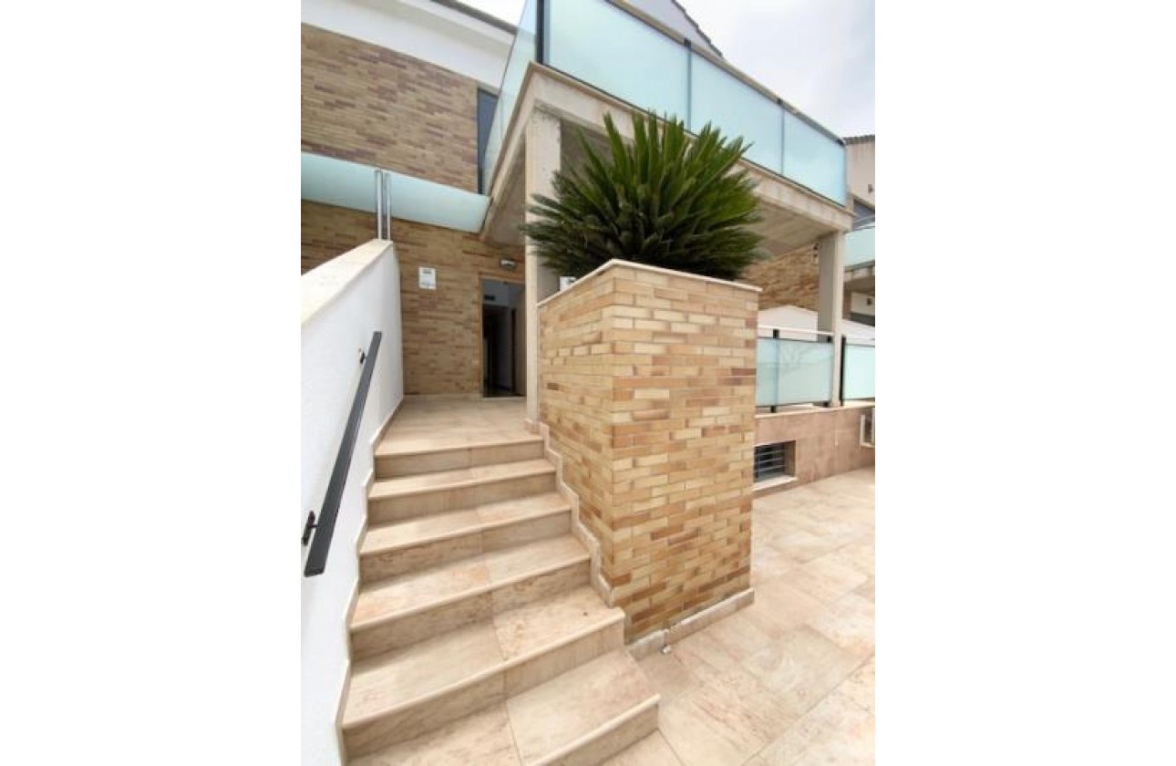 Segunda Mano - Chalet - Roldan - Inland