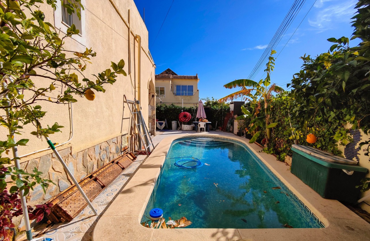 Segunda Mano - Chalet - San Miguel de Salinas - Inland