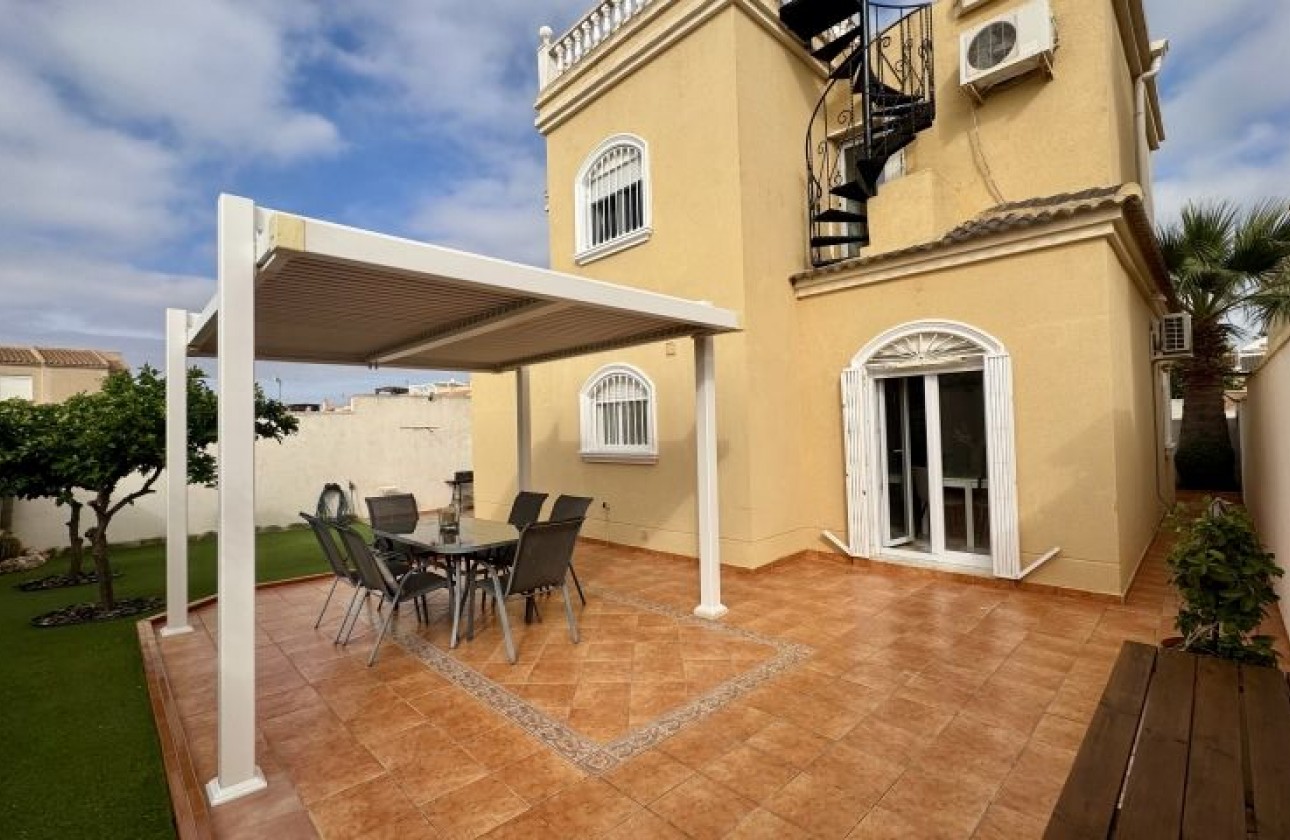 Segunda Mano - Chalet - Torrevieja - Costa Blanca