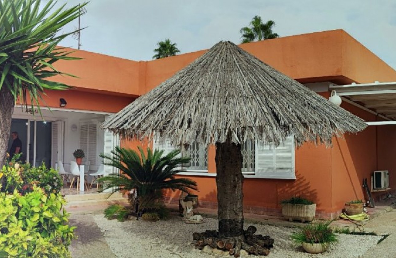 Segunda Mano - Chalet - Torrevieja - La veleta