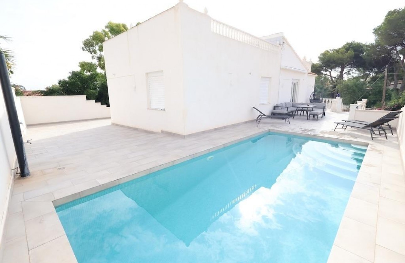 Segunda Mano - Chalet - Torrevieja - Los Balcones - Los Altos del Edén
