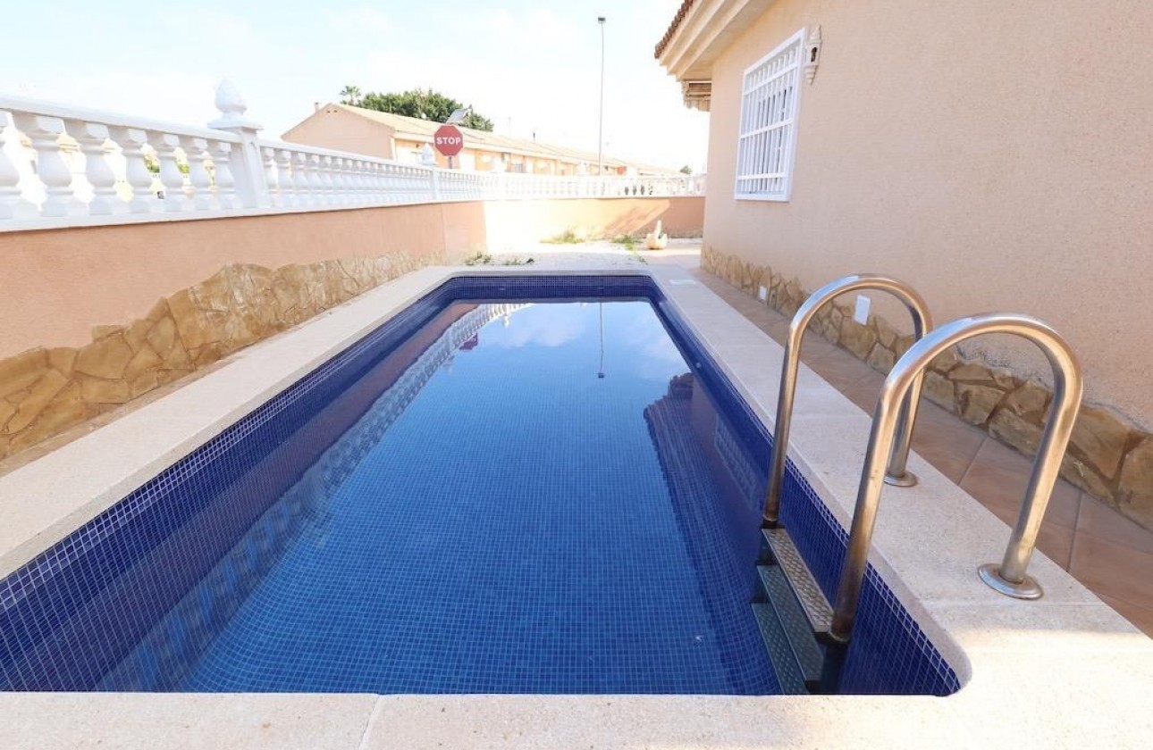 Segunda Mano - Chalet - Torrevieja - Los Balcones - Los Altos del Edén