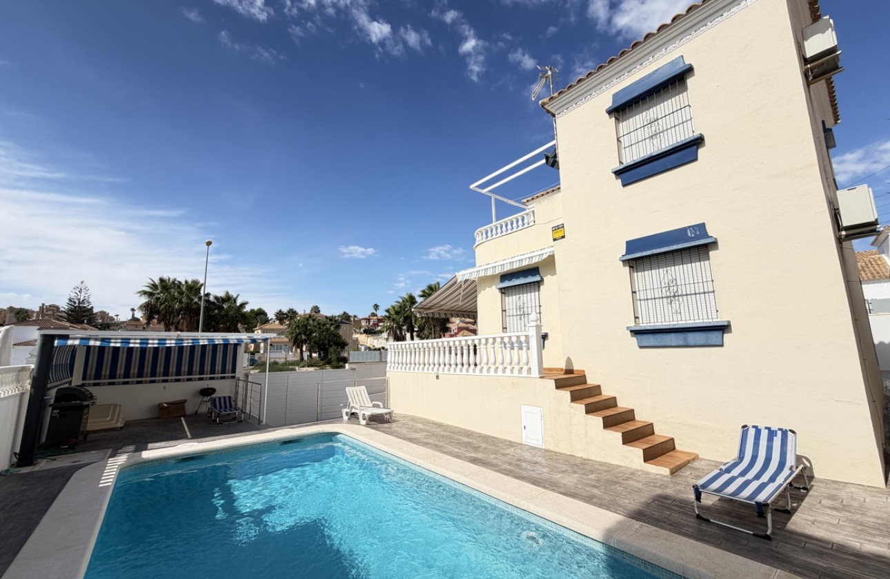 Segunda Mano - Chalet - Villamartin