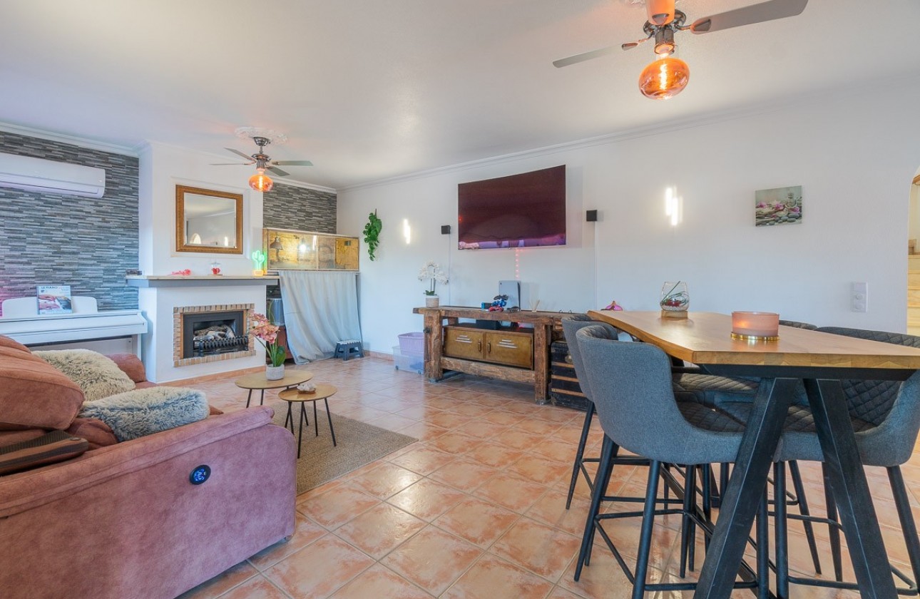 Segunda Mano - Detached House / Villa - San Miguel de Salinas - San Miguel Salinas