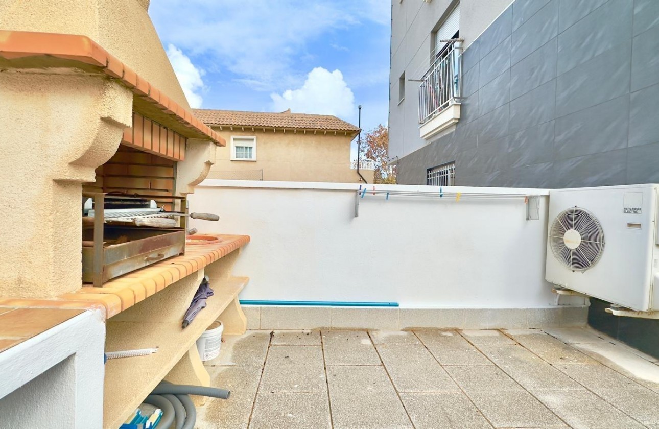 Segunda Mano - Edificio - Torrevieja - Playa del cura