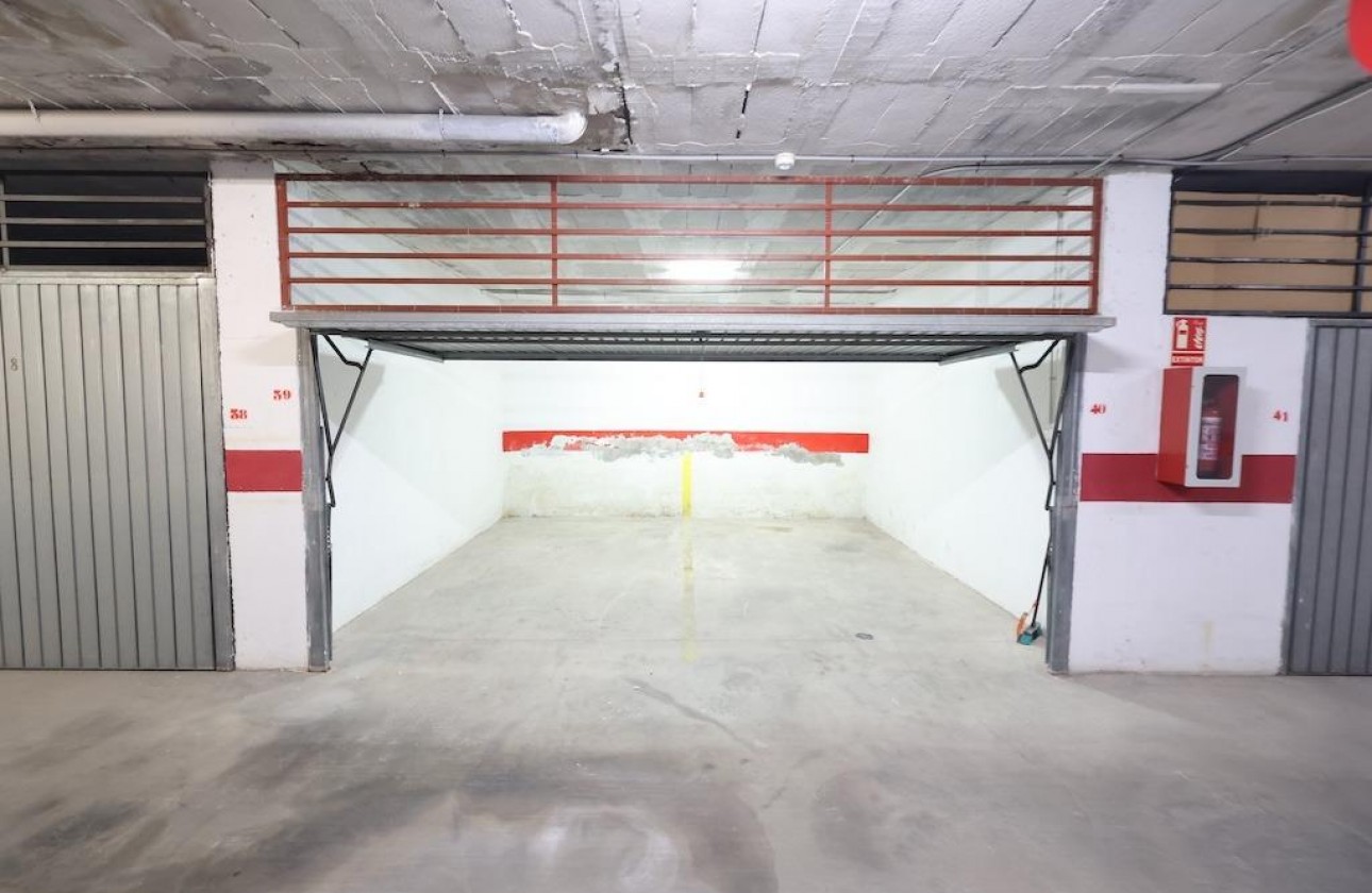 Segunda Mano - Garaje - Torrevieja - Los Frutales