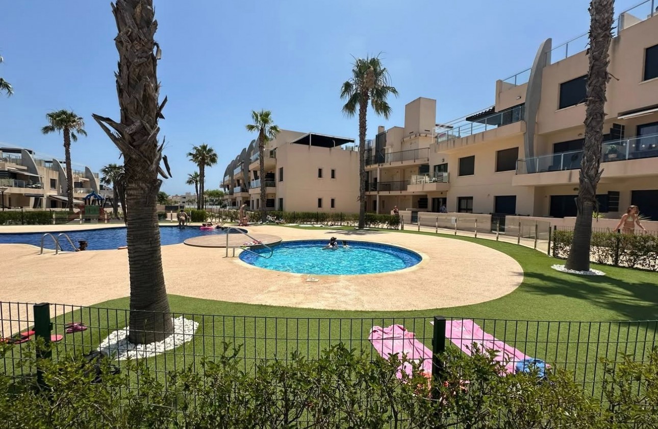 Segunda Mano - Ground floor apartment - Mil Palmeras