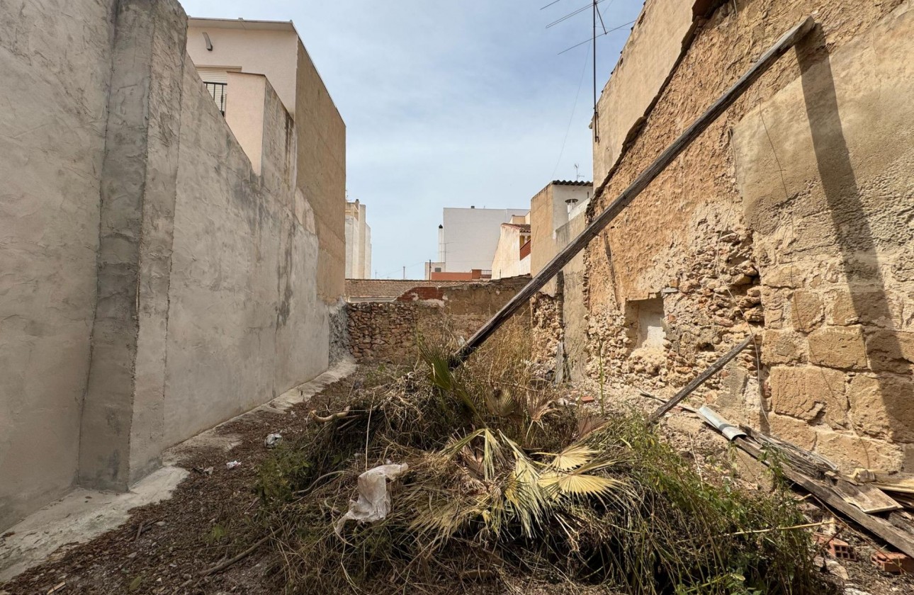 Segunda Mano - Parcela - Torrevieja - Centro