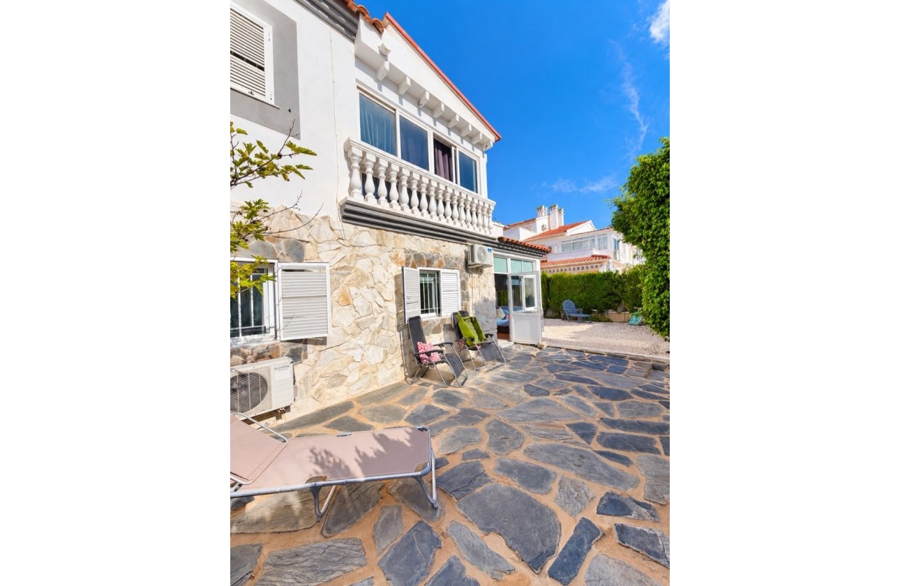 Segunda Mano - Semi - Detached Villa - Alicante - La Florida