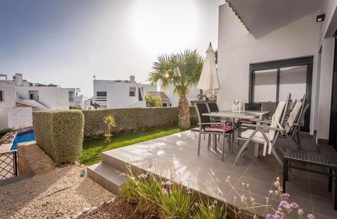 Segunda Mano - Semi - Detached Villa - Las Ramblas Golf
