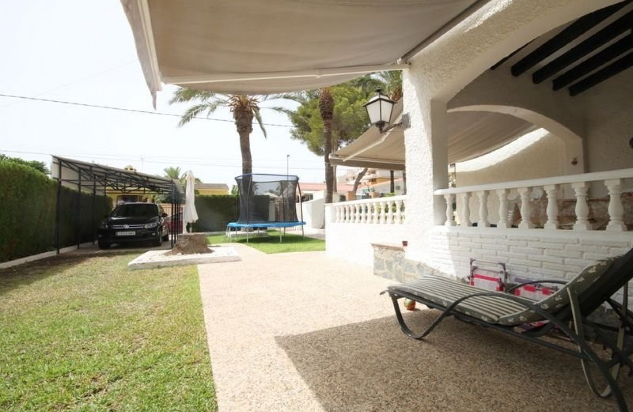 Segunda Mano - Semi-Detached Villa - Orihuela Costa - Punta Prima