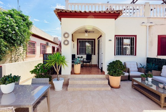 Townhouse - Resale - Daya Vieja - Daya Vieja