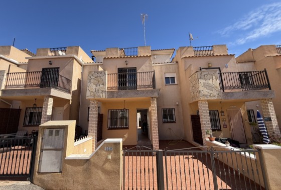 Townhouse - Resale - Los Altos - Los Altos