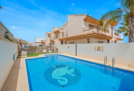 Townhouse - Resale - San Miguel de Salinas - Inland
