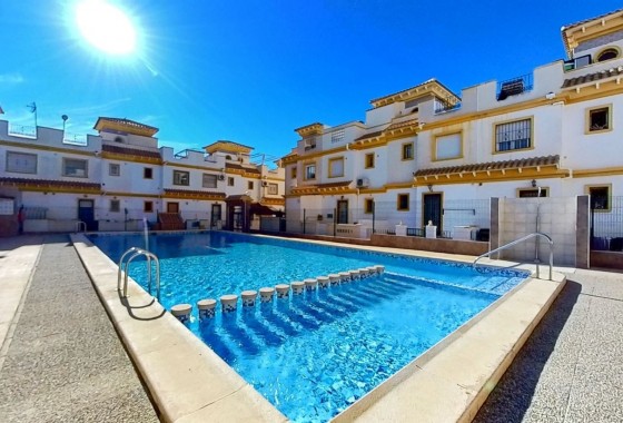 Townhouse - Resale - Torrevieja - 123T-41848